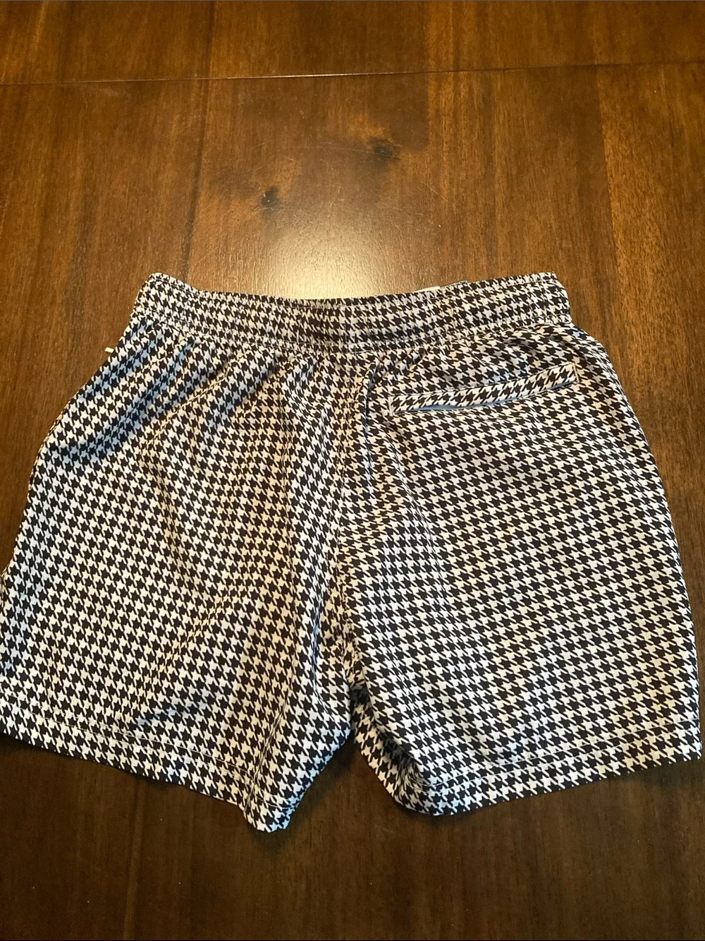 Cove Men’s Black & White Houndstooth Swim Trunks